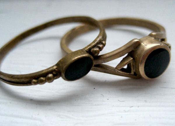 Rings found on flea market (1)